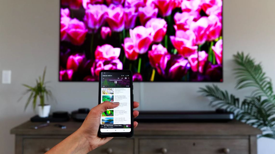how to connect phone to smart tv
